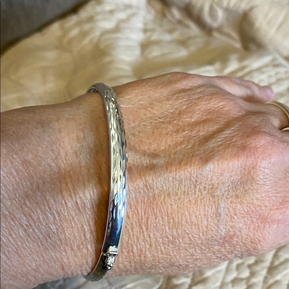 925 sterling Silver Bangle Bracelet